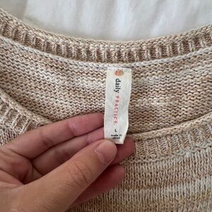 Daily Practice short sleeve sweater, large.